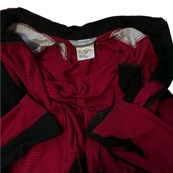 New Balance Women's Red & Black Fleece Jacket, Size M - Picture 5 of 6